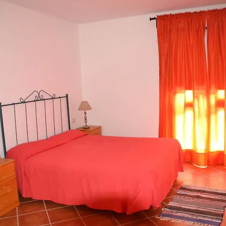 House With 2 Bedrooms In El Amparo, With Wonderful Sea View, Furnished Apartment *
