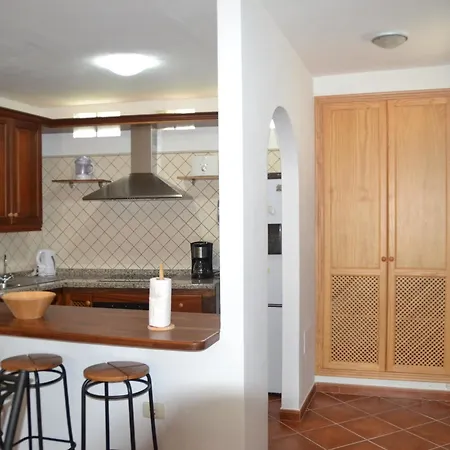 Apartment House With 2 Bedrooms In El Amparo, With Wonderful Sea View, Furnished *